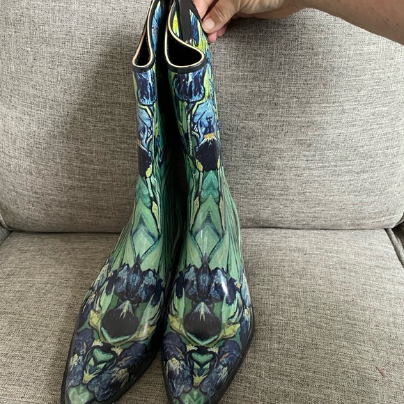 Nomad Green Floral Rubber western style pull on Rain boots w block heels sz 9 - Picture 5 of 9
